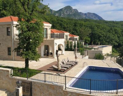Villa Oako II