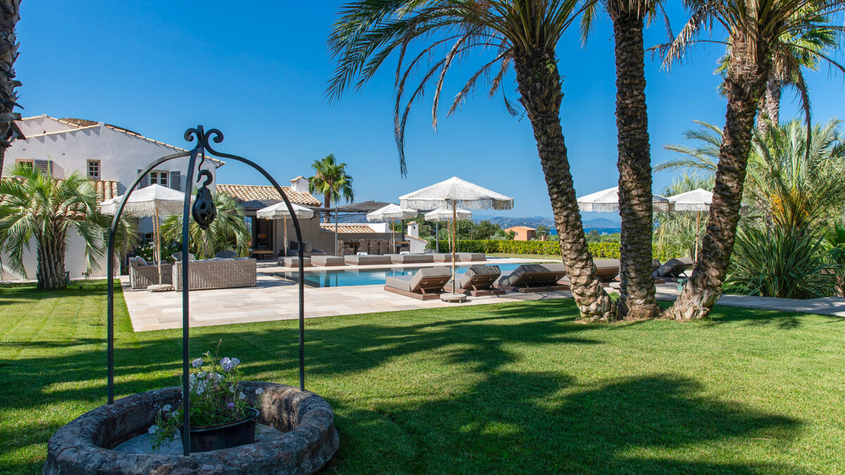 Villa H