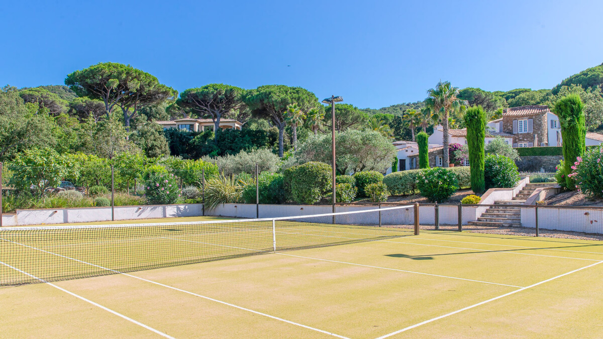 Villa H