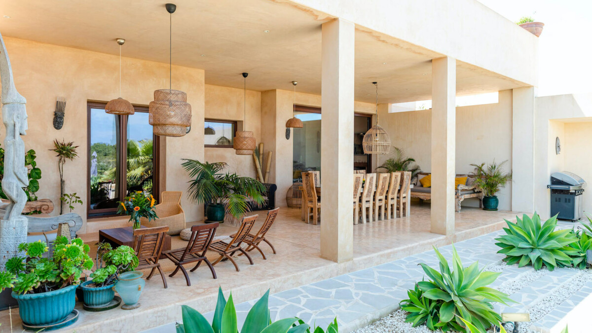 Villa Ezra