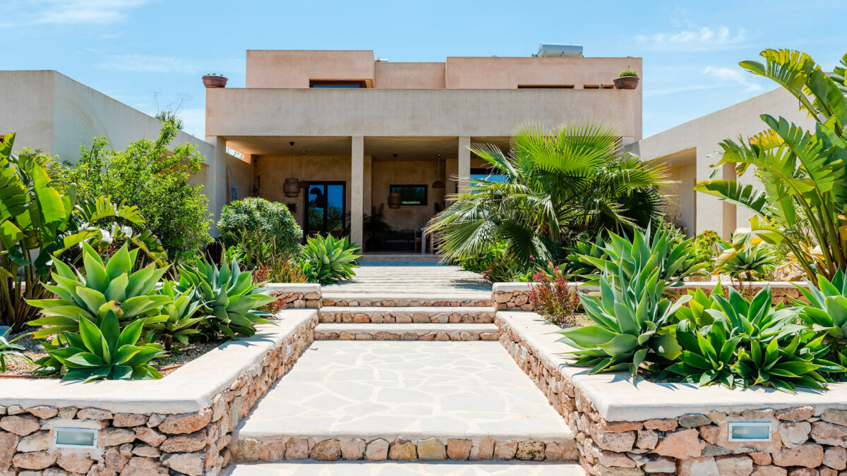 Villa Ezra