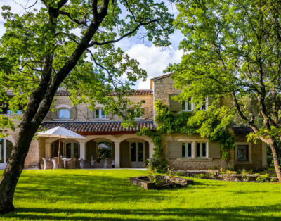 Villa Sparrow